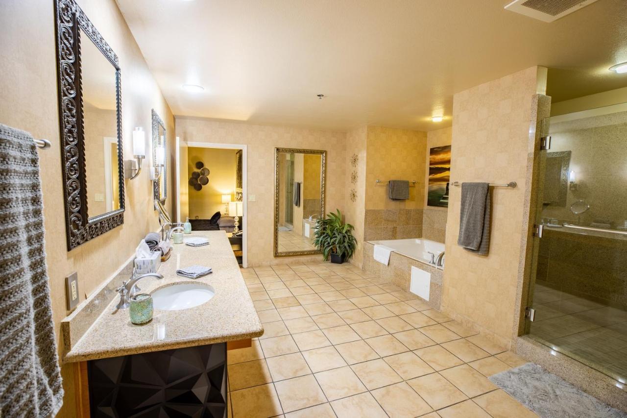 2100 Sqft Penthouse Suite W/ Strip Views! Pool Gym Las Vegas Eksteriør bilde